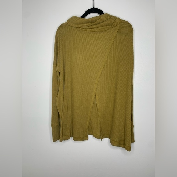 Free People Chartreuse cowl neck split back long sleeve - Picture 10 of 11
